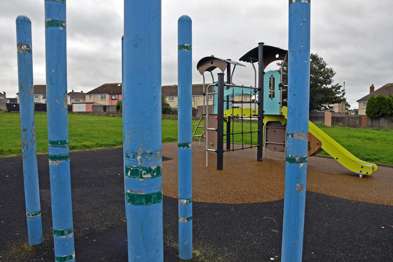 Glebelands Play Park Pembrokeshire County Council