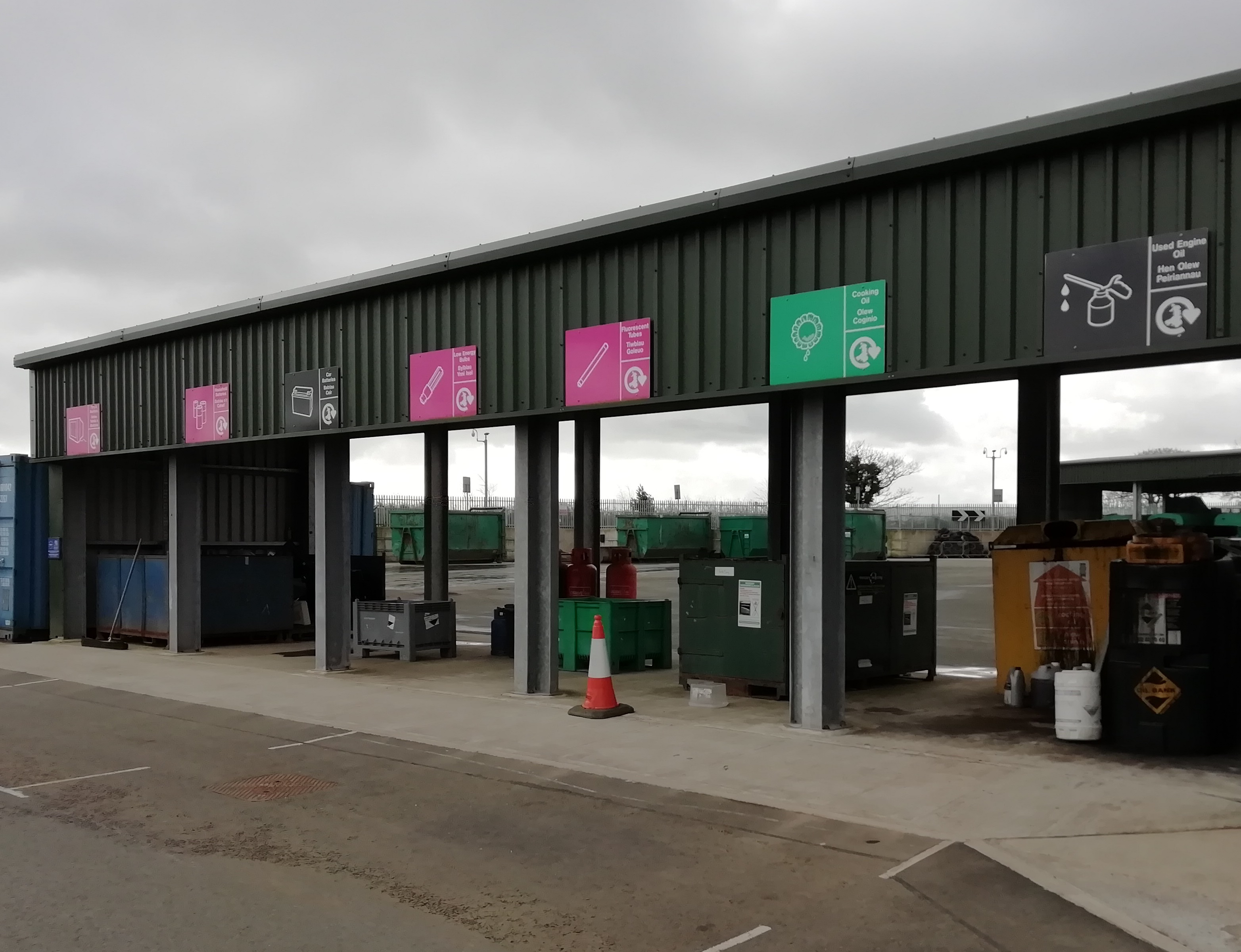 Strict new guidelines and booking system for Waste and Recycling Centres in Pembrokeshire